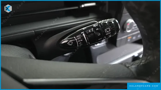 HYUNDAI STARIA TOURER 9-SEATER