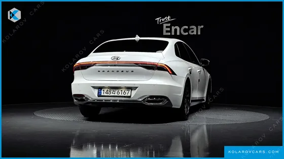 HYUNDAI GRANDEUR LE BLANC