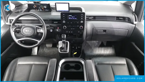 HYUNDAI STARIA CARGO 5-SEATER
