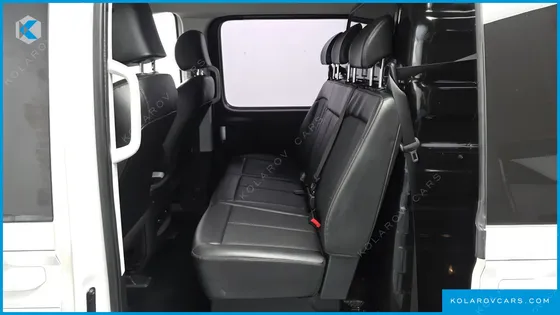 HYUNDAI STARIA CARGO 5-SEATER