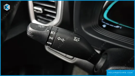 HYUNDAI VENUE 1,6 PREMIUM