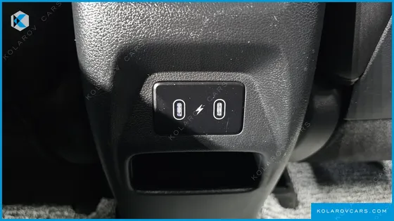 HYUNDAI VENUE 1,6 PREMIUM