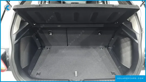 HYUNDAI VENUE 1,6 PREMIUM