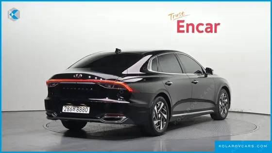 HYUNDAI GRANDEUR LE BLANC