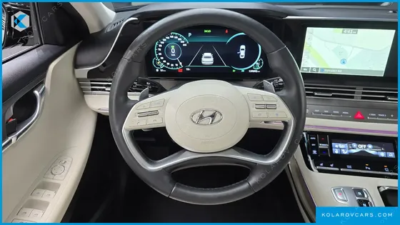HYUNDAI GRANDEUR LE BLANC