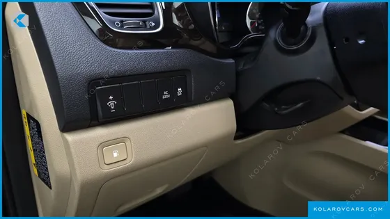 KIA CARNIVAL 9-SEATER NOBLESSE SPECIAL
