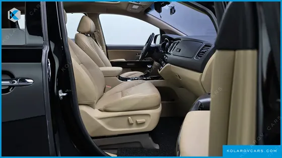 KIA CARNIVAL 9-SEATER NOBLESSE SPECIAL