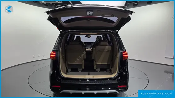 KIA CARNIVAL 9-SEATER NOBLESSE SPECIAL