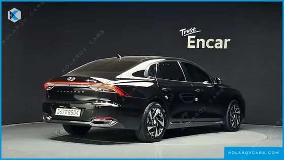 HYUNDAI GRANDEUR LE BLANC