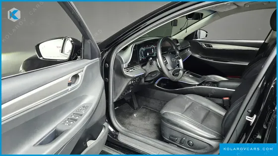 HYUNDAI GRANDEUR LE BLANC