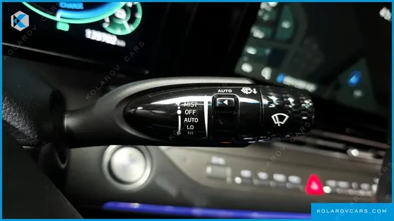 HYUNDAI GRANDEUR LE BLANC