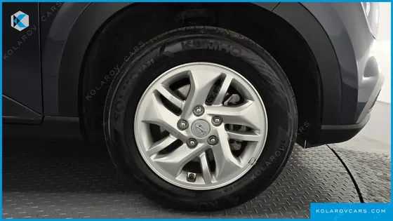 HYUNDAI VENUE 1.6 MODERN PLUS
