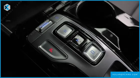 HYUNDAI TUCSON DIESEL 2.0 2WD