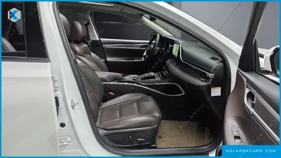 HYUNDAI GRANDEUR PREMIUM CHOICE