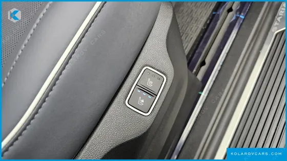 HYUNDAI STARIA 4WD LOUNGE 9-SEATER