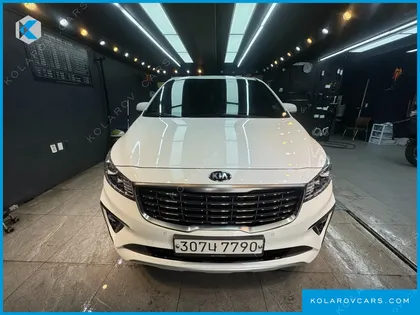 KIA CARNIVAL 9-SEATER PRSTIGE