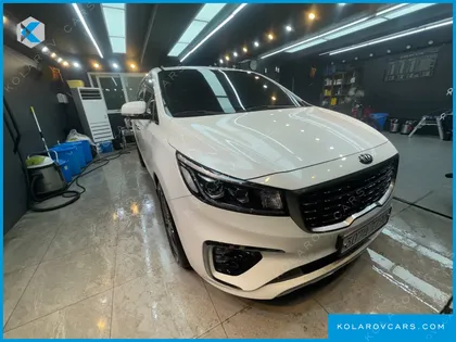 KIA CARNIVAL 9-SEATER PRSTIGE