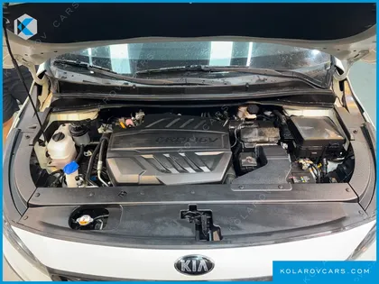 KIA CARNIVAL 9-SEATER PRSTIGE