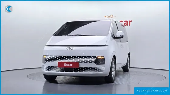 HYUNDAI STARIA 4WD TOURER 11-SEATER
