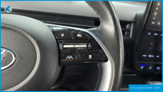 HYUNDAI STARIA 4WD TOURER 11-SEATER