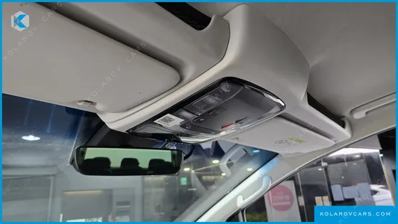 HYUNDAI STARIA 4WD TOURER 11-SEATER