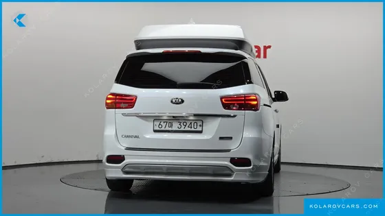 KIA CARNIVAL GASOLINE 9-SEATER HI-LIMOUSINE