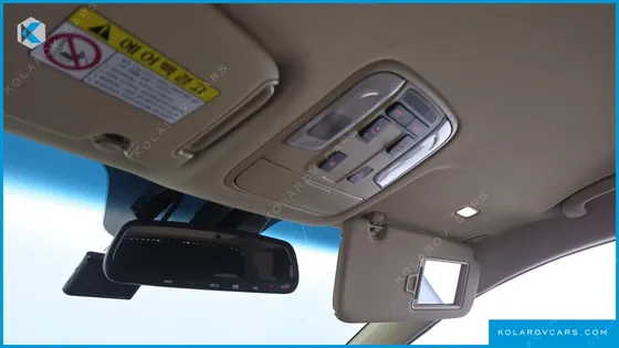 KIA CARNIVAL GASOLINE 9-SEATER HI-LIMOUSINE