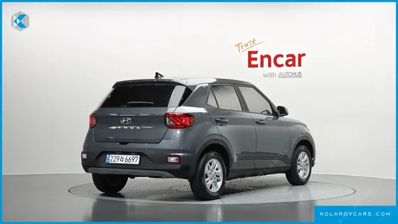 HYUNDAI VENUE 1,6 PREMIUM