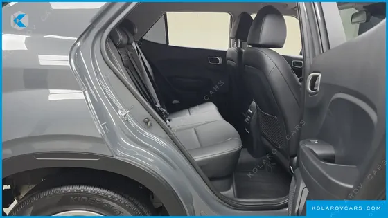 HYUNDAI VENUE 1,6 PREMIUM