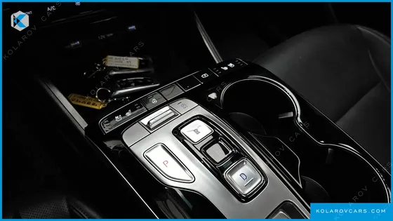 HYUNDAI TUCSON DIESEL 2.0 2WD