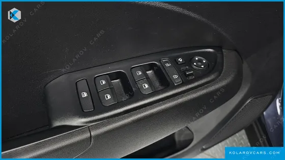 HYUNDAI VENUE 1.6 MODERN