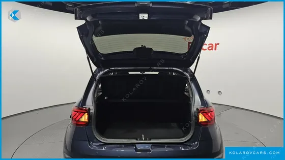 HYUNDAI VENUE 1.6 MODERN