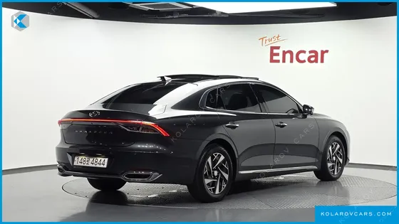 HYUNDAI GRANDEUR LE BLANC