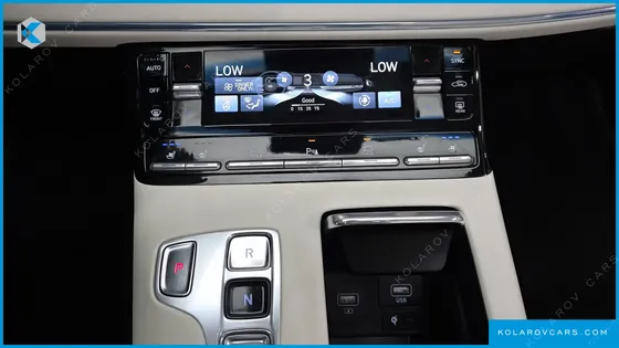 HYUNDAI GRANDEUR LE BLANC