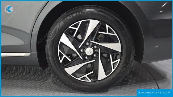 HYUNDAI GRANDEUR LE BLANC
