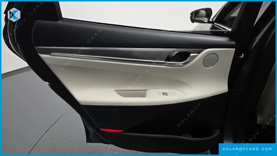 HYUNDAI GRANDEUR LE BLANC