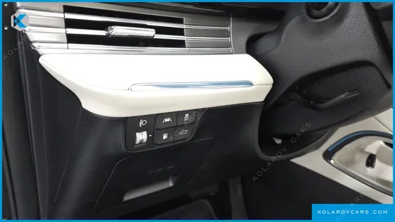 HYUNDAI GRANDEUR LE BLANC