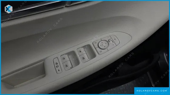 HYUNDAI GRANDEUR LE BLANC