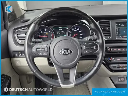KIA CARNIVAL 11-SEATER PRESTIGE