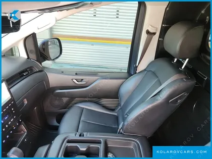 HYUNDAI STARIA CARGO 3-SEATER