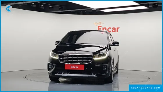 KIA CARNIVAL 7-SEATER LIMOUSINE