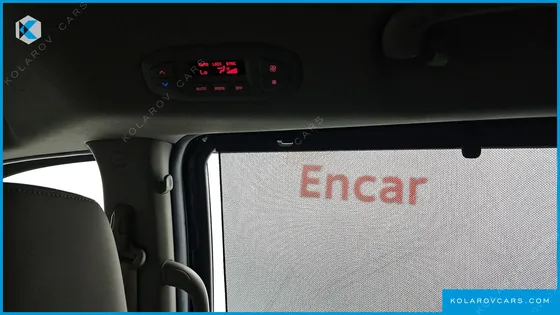 KIA CARNIVAL 7-SEATER LIMOUSINE