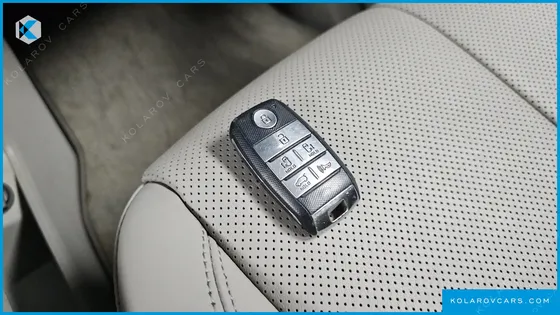 KIA CARNIVAL 7-SEATER LIMOUSINE