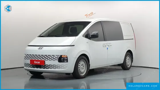 HYUNDAI STARIA CARGO 5-SEATER