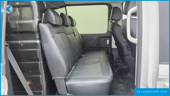 HYUNDAI STARIA CARGO 5-SEATER