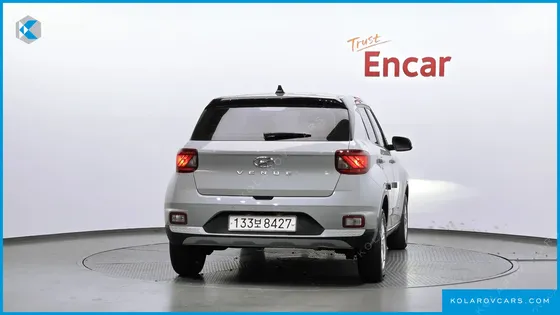 HYUNDAI VENUE 1,6 PREMIUM