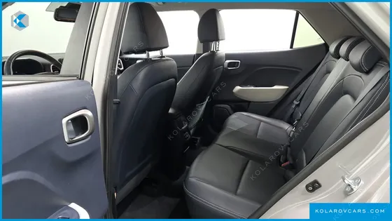 HYUNDAI VENUE 1,6 PREMIUM