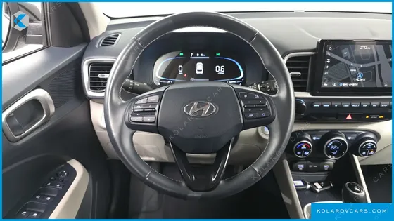 HYUNDAI VENUE 1,6 PREMIUM