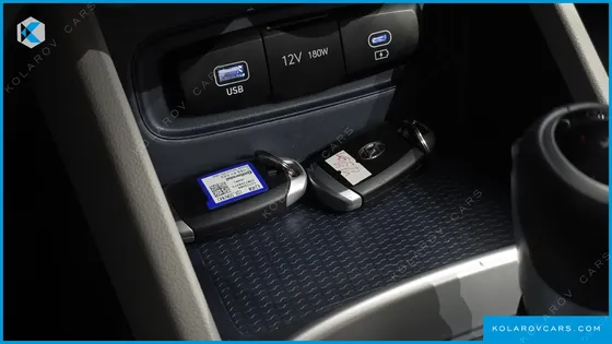 HYUNDAI VENUE 1,6 PREMIUM