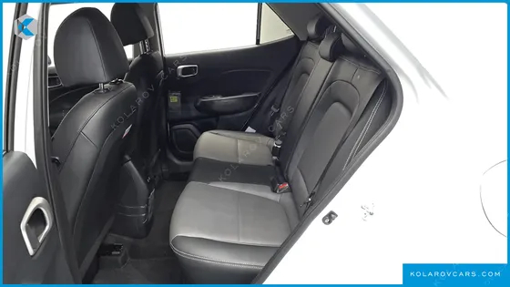 HYUNDAI VENUE 1.6 SMART